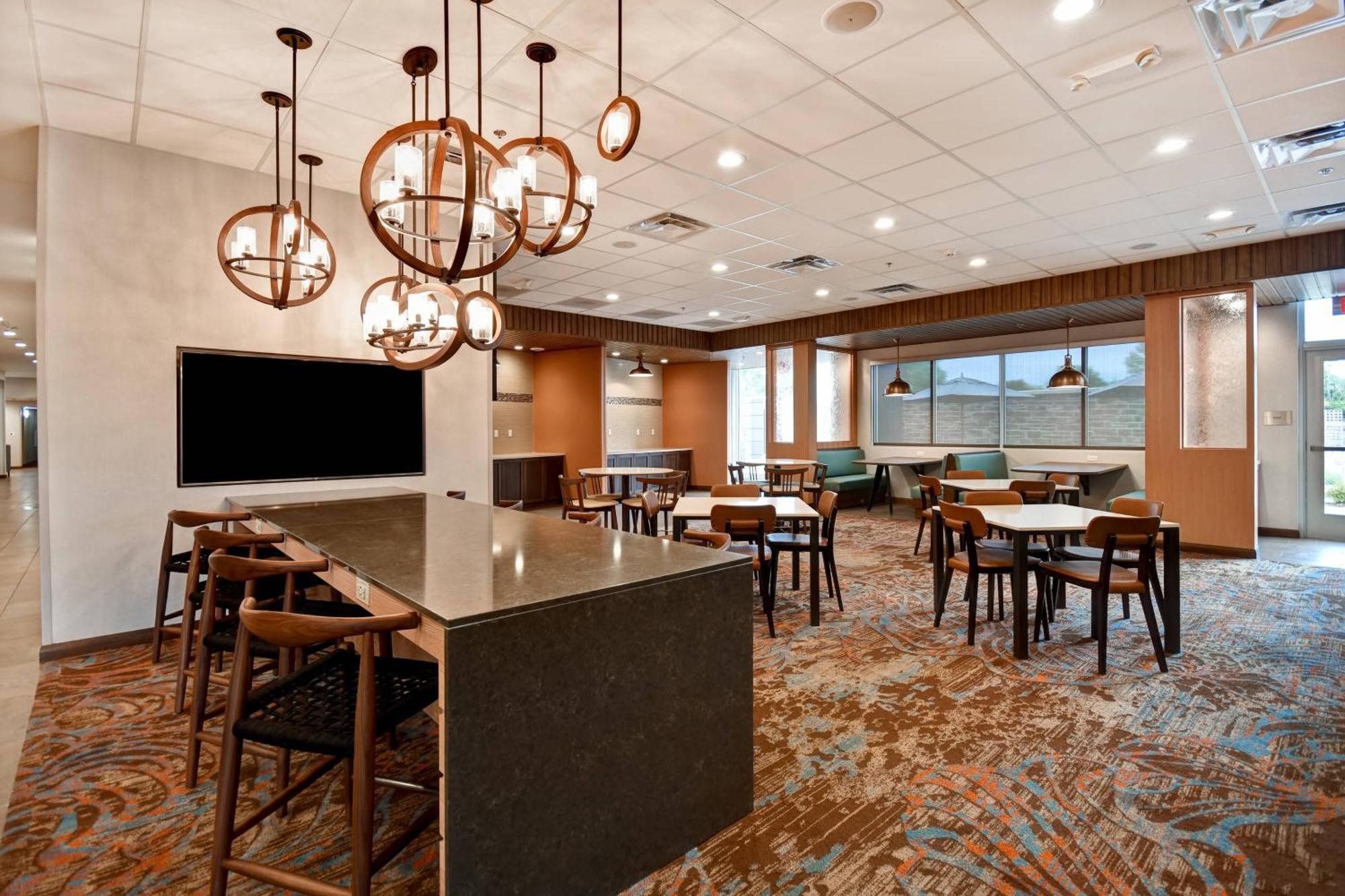 Fairfield Inn & Suites By Marriott Milwaukee North Glendale Eksteriør bilde